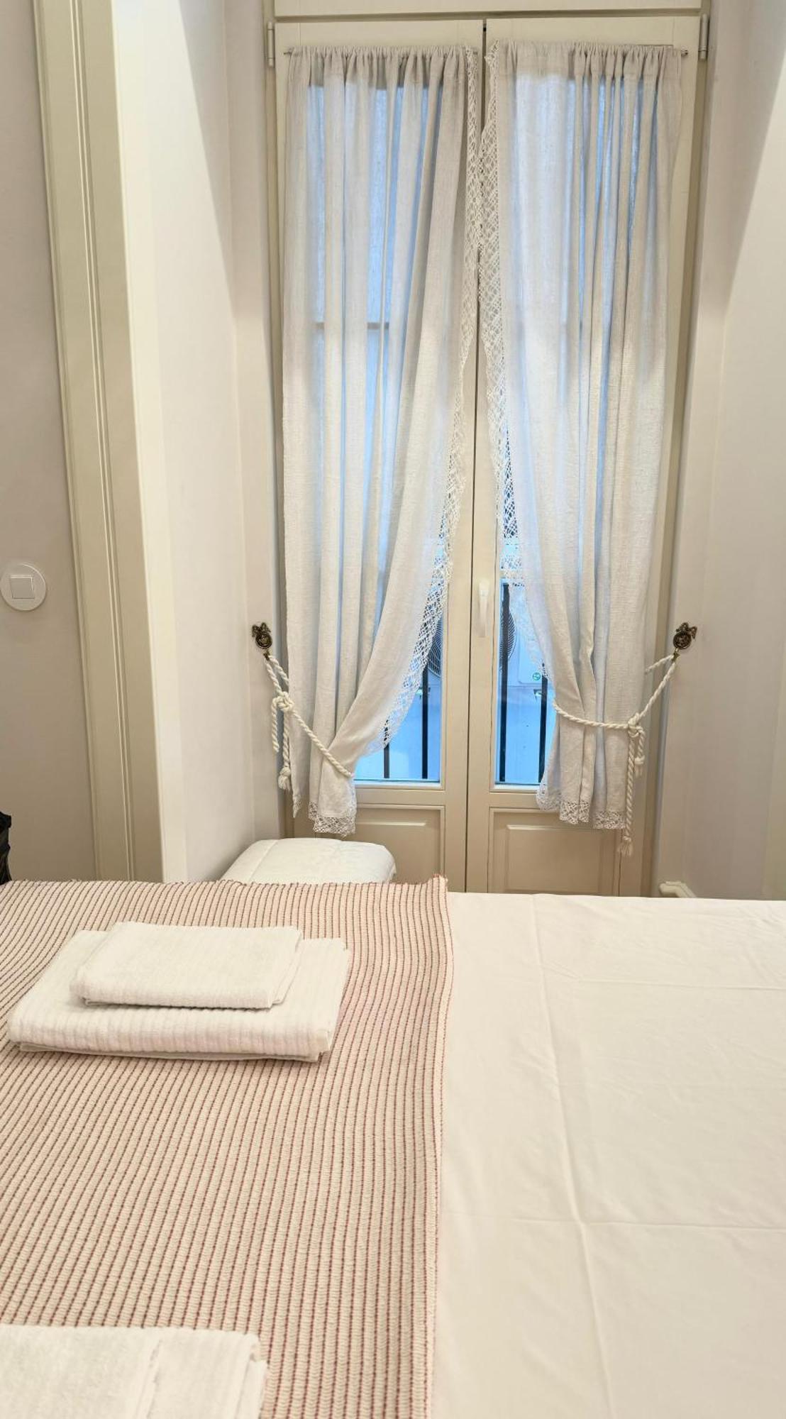 Quarto Com Banheiro Privativo Na Baixa Lisboa Exteriér fotografie
