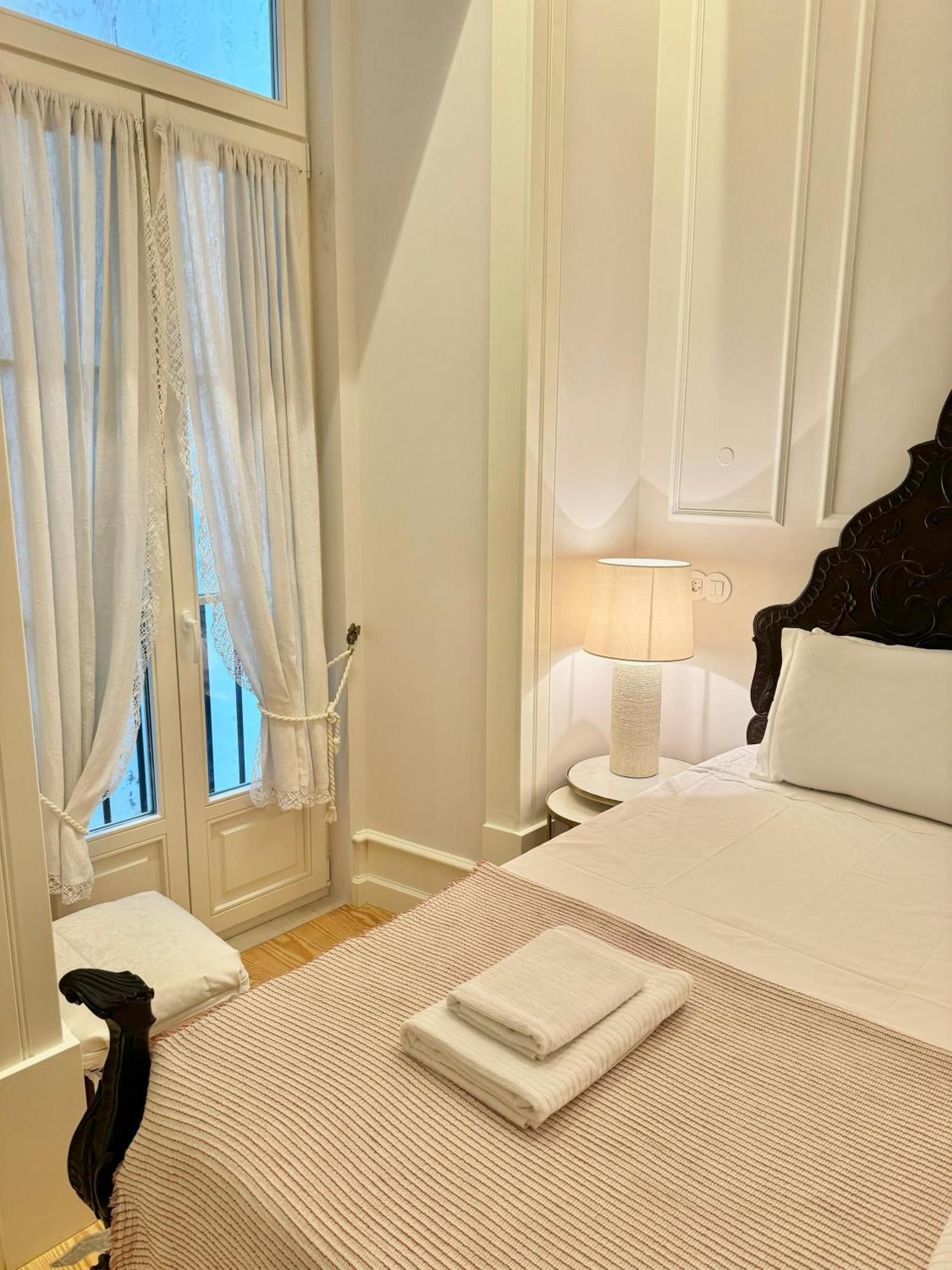 Quarto Com Banheiro Privativo Na Baixa Lisboa Exteriér fotografie